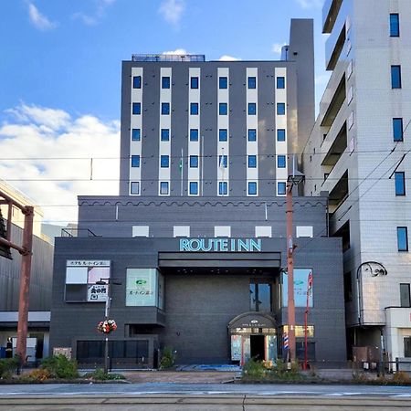 Hotel Route-Inn Toyama Ekimae Екстериор снимка